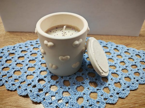 Svijeća Gips Sa Srcima i Poklopcem